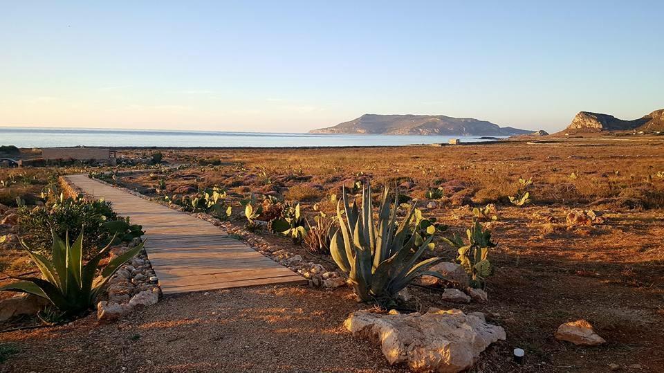 Bed and Breakfast Dimora Cala del Pozzo Favignana Esterno foto